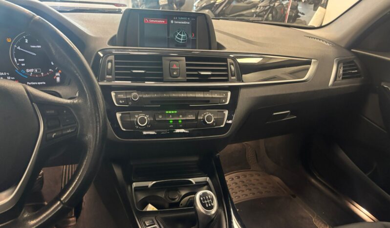 BMW 116D pieno