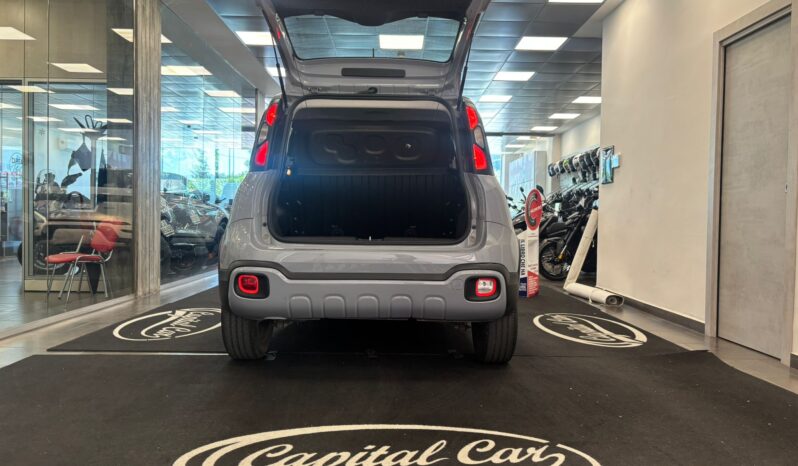 FIAT PANDA HYBRID CROSS pieno