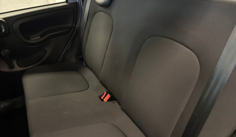 FIAT PANDA HYBRID CROSS pieno