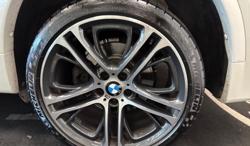 BMW X4 20D M-SPORT pieno