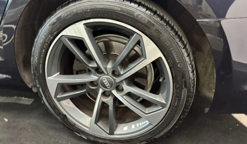 AUDI A4 AVANT pieno