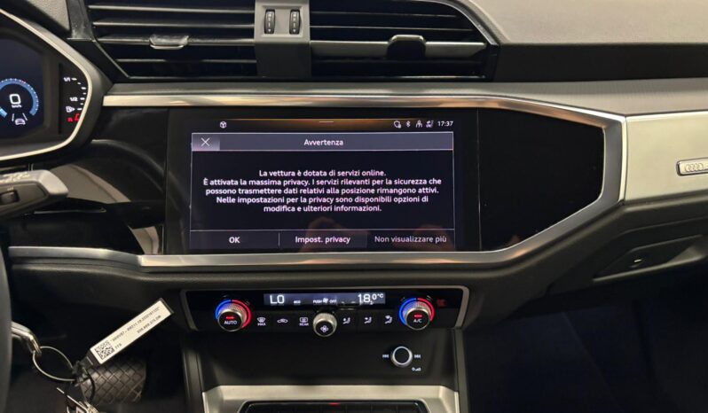 AUDI Q3 SPB S-TRONIC BUSINESS PLUS pieno