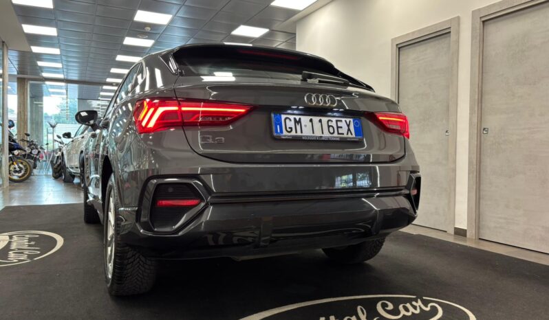 AUDI Q3 SPB S-TRONIC BUSINESS PLUS pieno