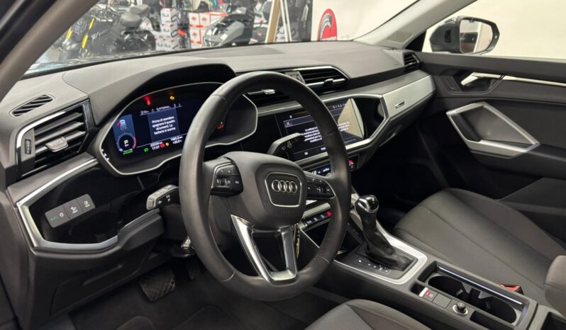 AUDI Q3 SPB S-TRONIC BUSINESS PLUS pieno