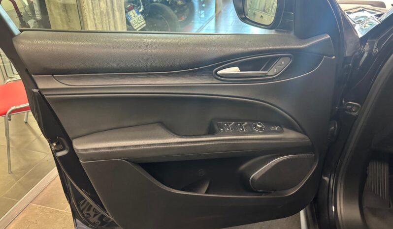 ALFA ROMEO STELVIO pieno
