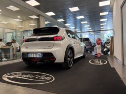 PEUGEOT 208 GT LINE pieno