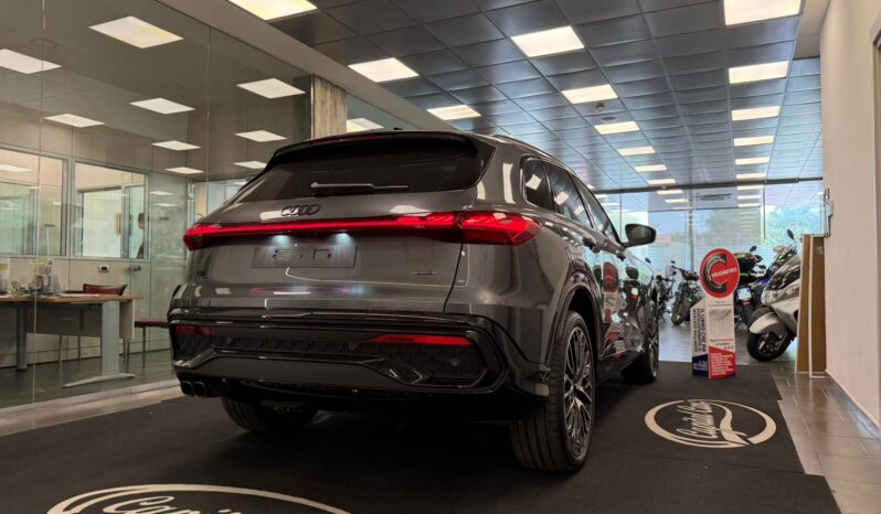 AUDI Q5 40TDI S-LINE EDITION pieno