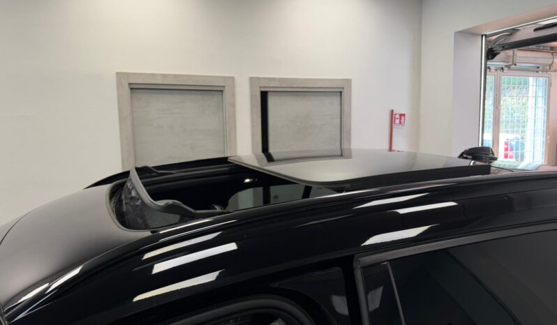 VOLVO XC40 pieno