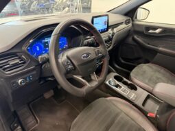 FORD KUGA 2.0D AWD ST-LINE pieno