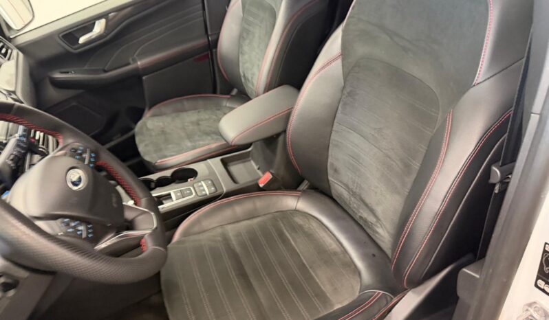 FORD KUGA 2.0D AWD ST-LINE pieno