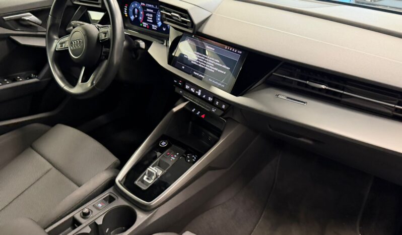 AUDI A3 30TDI S-TRONIC pieno