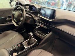 PEUGEOT 208 ALLURE PACK pieno