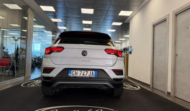 VOLKSWAGEN T-ROC DSG 4-MOTION pieno