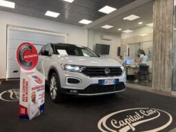 VOLKSWAGEN T-ROC DSG 4-MOTION pieno