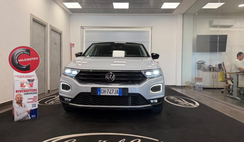 VOLKSWAGEN T-ROC DSG 4-MOTION pieno