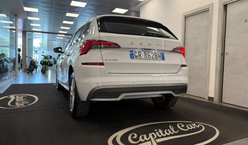 SKODA KAMIQ pieno