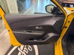 PEUGEOT 208 pieno