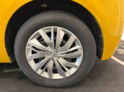 PEUGEOT 208 pieno