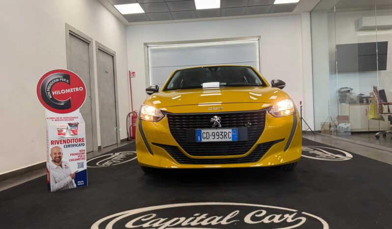 PEUGEOT 208 pieno