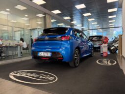 PEUGEOT 208 BLUEHDI ALLURE PACK pieno