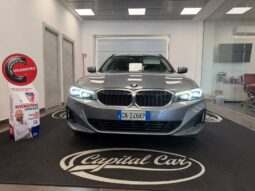 BMW 316D TOURING pieno