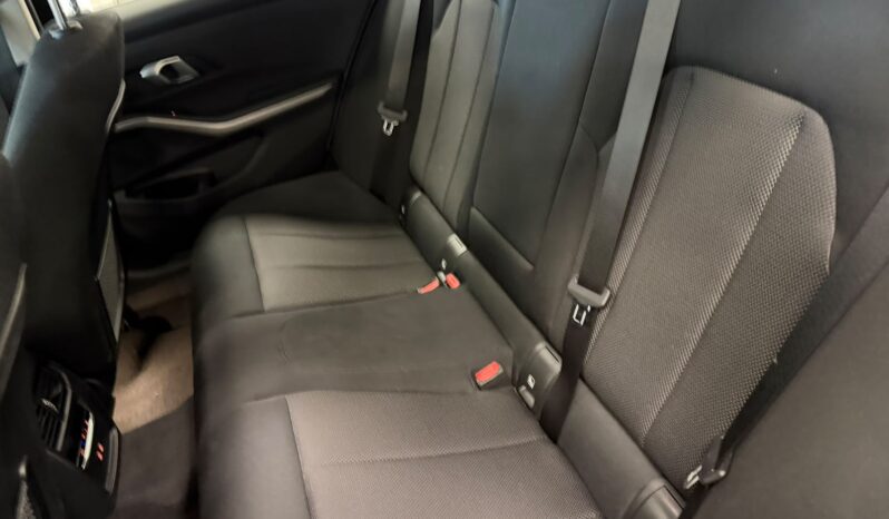 BMW 316D TOURING pieno